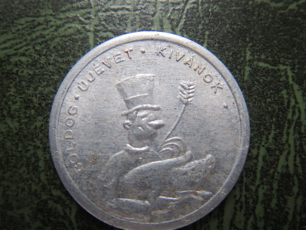Additional coin detail